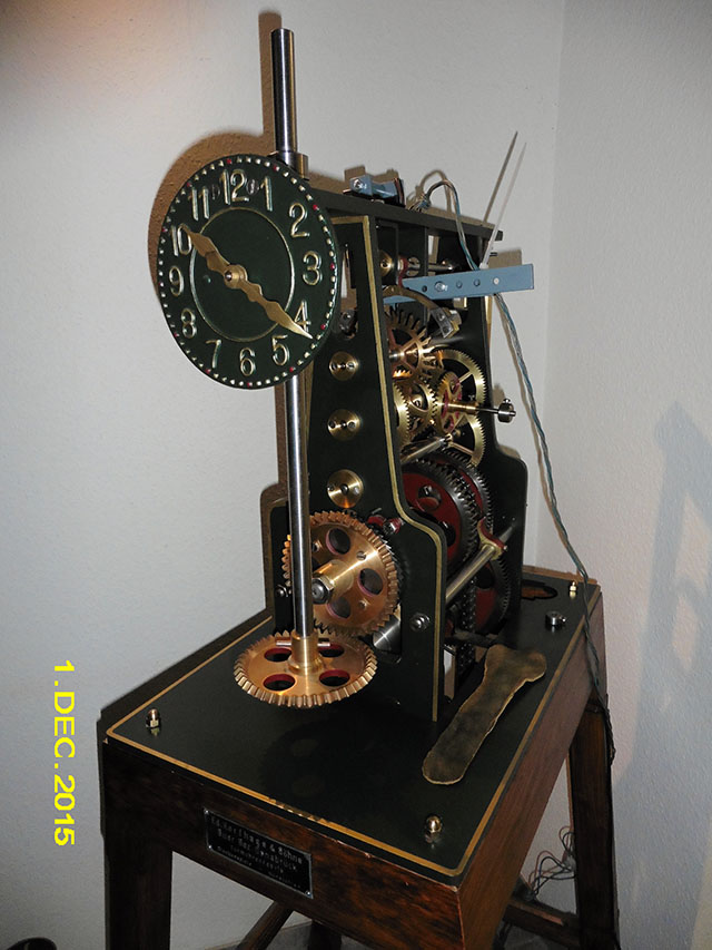 kleines mechanisches Uhrwerk